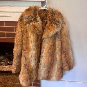 Nicole Miller faux fur coat. Size medium.